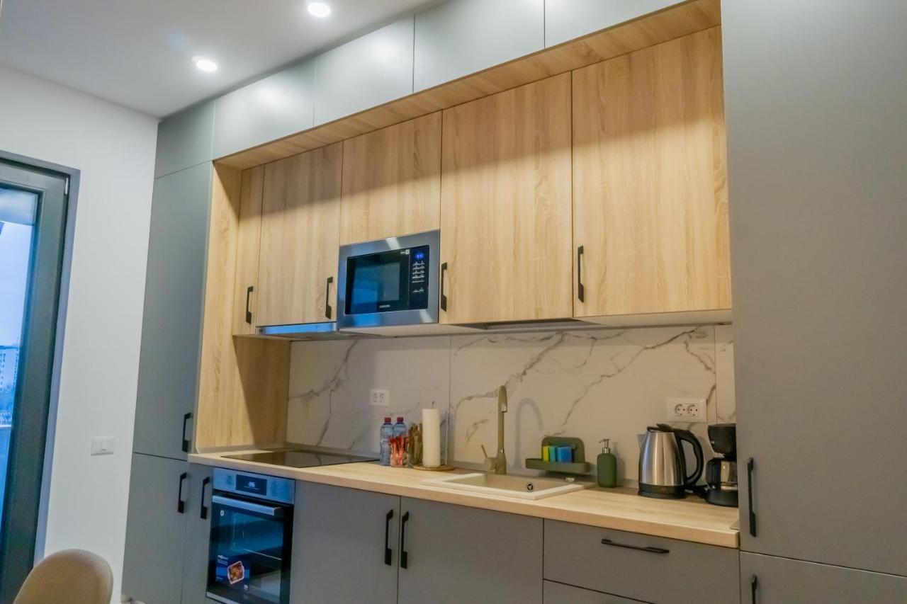 Your New And Modern Home Бухарест Екстер'єр фото