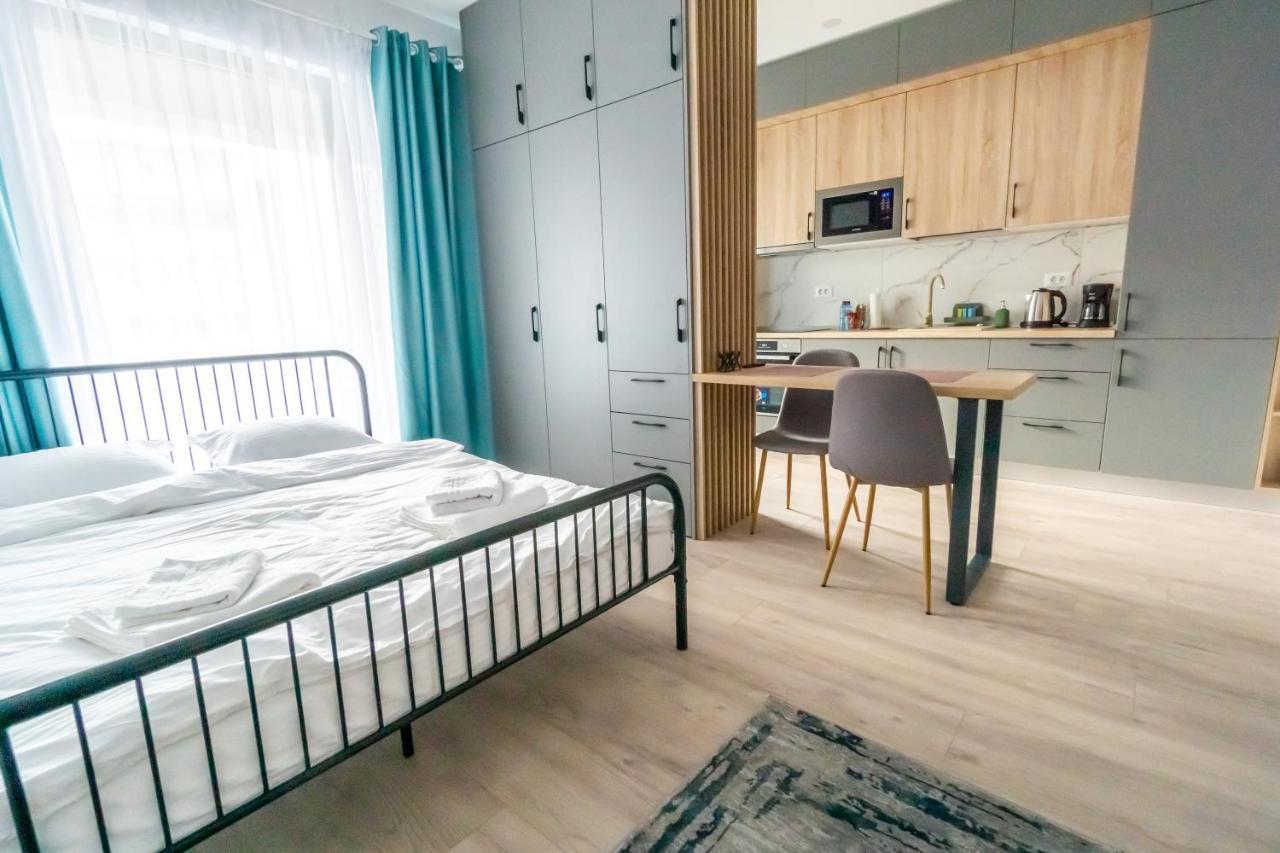 Your New And Modern Home Бухарест Екстер'єр фото